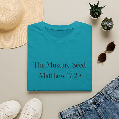 Blank customizable t-shirt for personalization